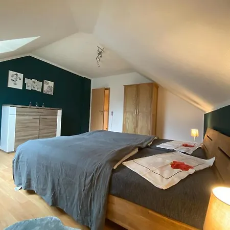 Apartment Oelzschau - Urlaub Im Leipziger Neuseenland *